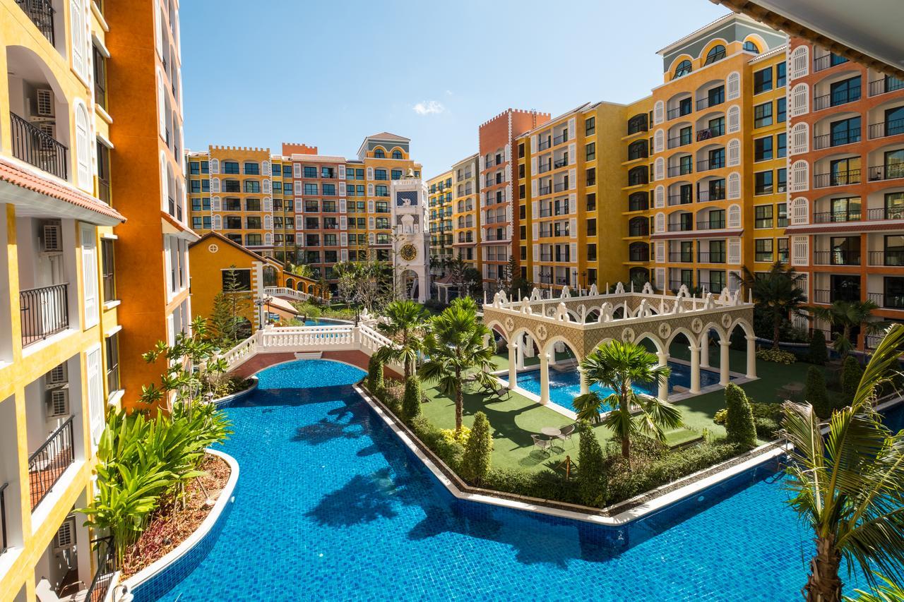 The Symphony Suites Pattaya Jomtien Exterior foto
